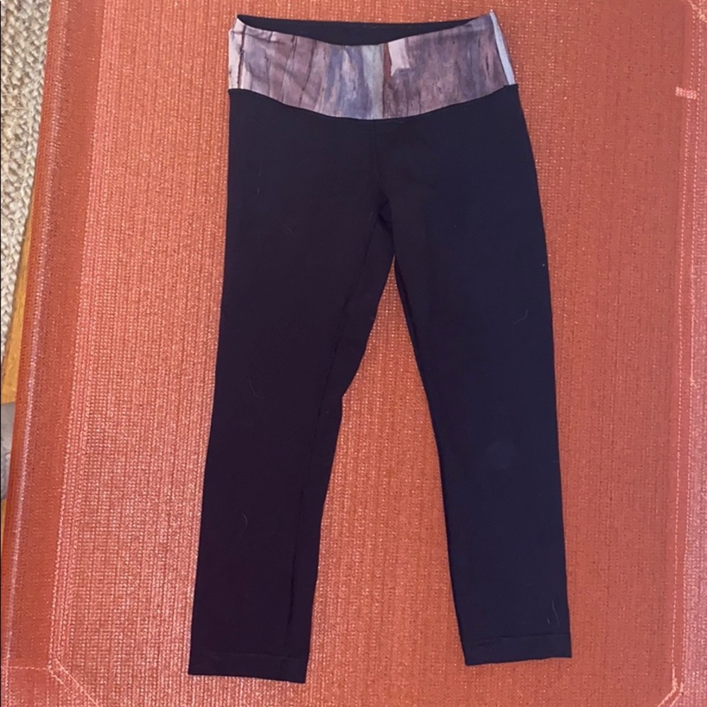 Lululemon cropped leggings